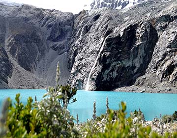 Hiking in the Cordillera Blanca Peru